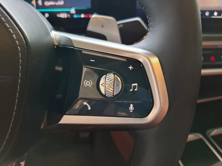 بي ام دبليو الفئة السابعة 735i 2023 