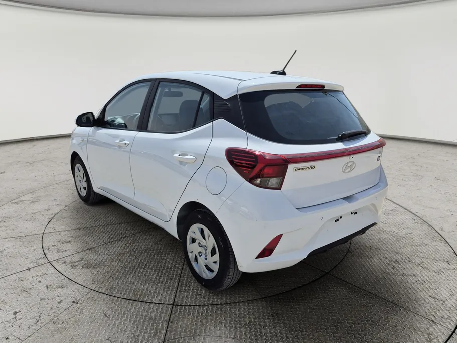 هيونداي Grand i10 فلييت 2025 