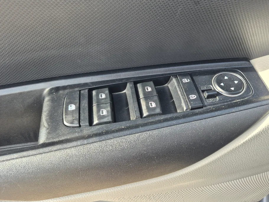 2023 Kia SONET LX 