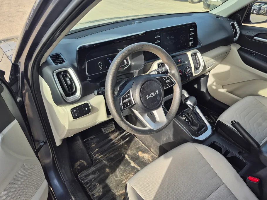 2023 Kia SONET LX 