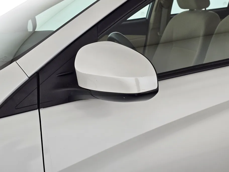 2022 Toyota Yaris  Y 