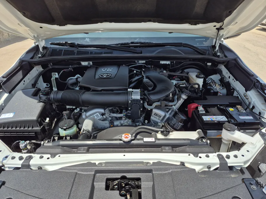 2024 Toyota Fortuner VX 