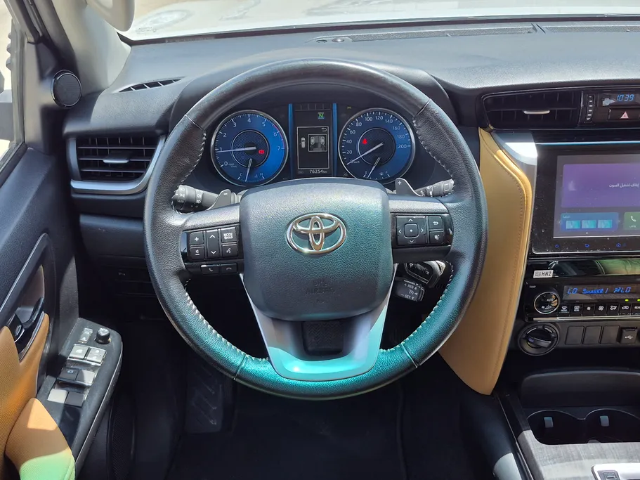 2024 Toyota Fortuner VX 
