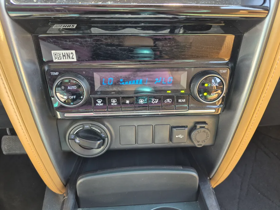 2024 Toyota Fortuner VX 