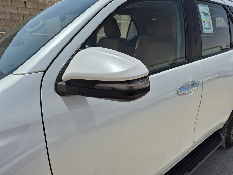 2024 Toyota Fortuner VX 