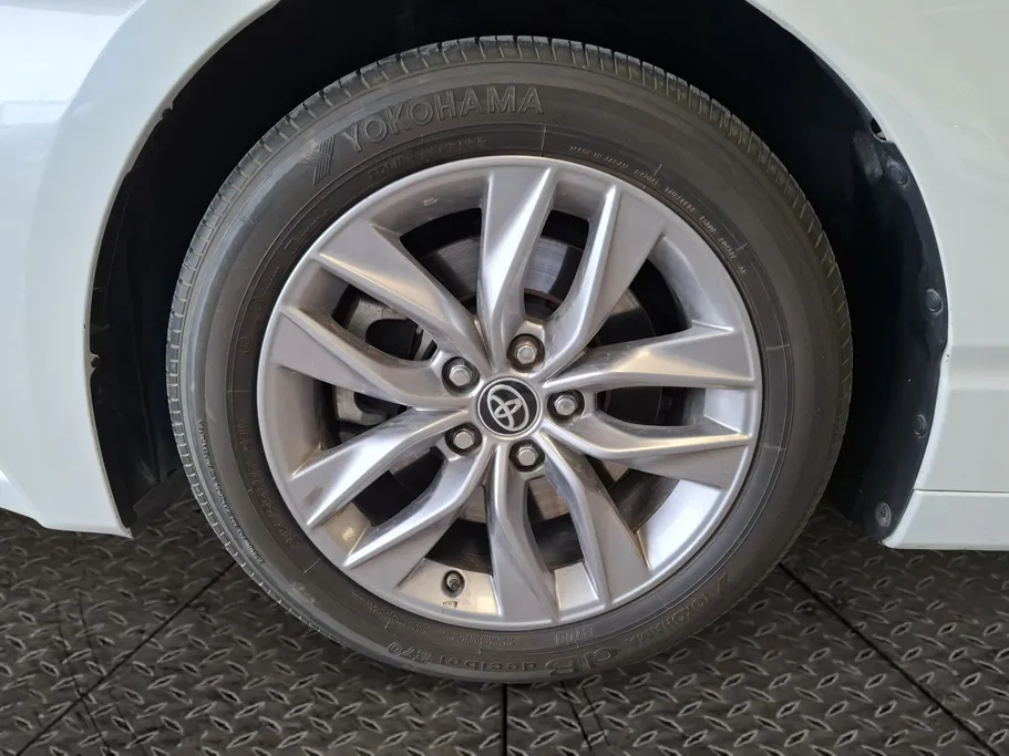 2022 Toyota Avalon Touring 