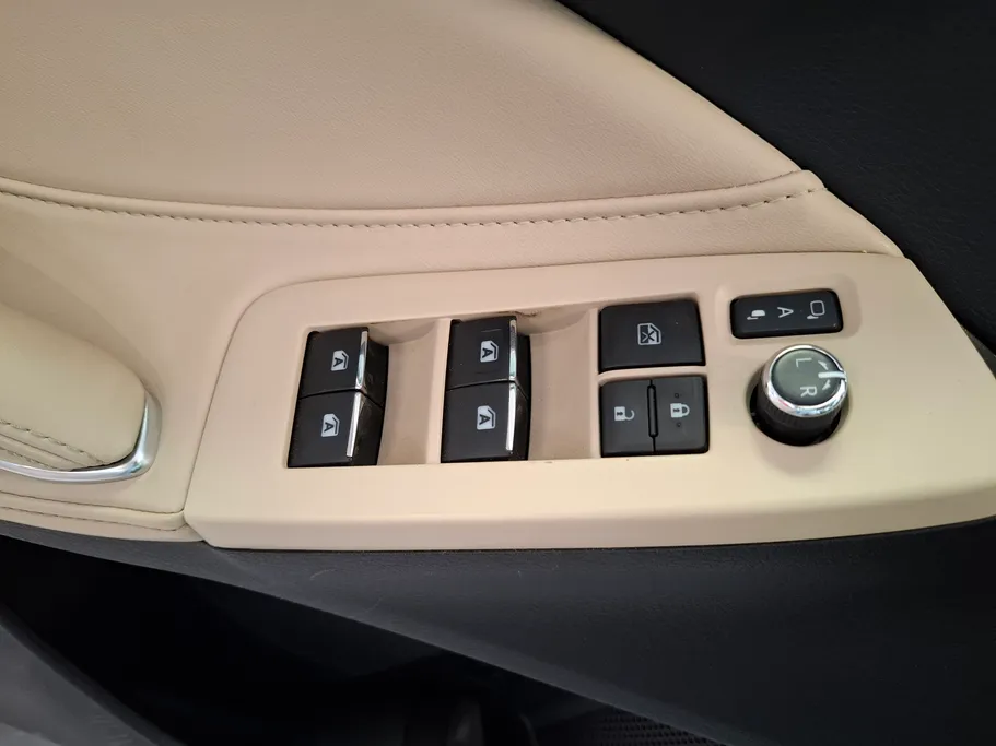 2022 Toyota Avalon Touring 