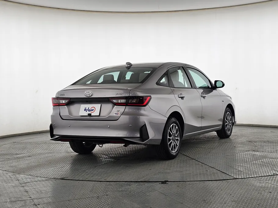 2023 Toyota Yaris  Y 
