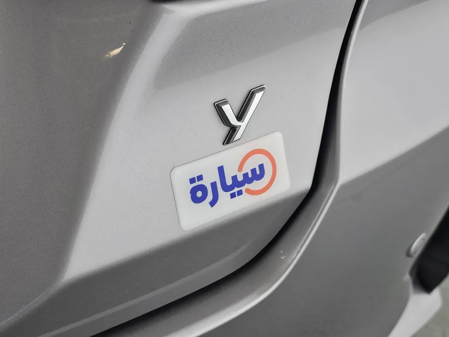 2023 Toyota Yaris  Y 