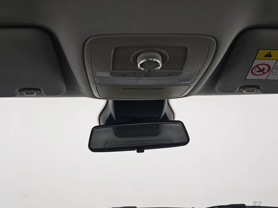 2022 ام جي ZS LUX 