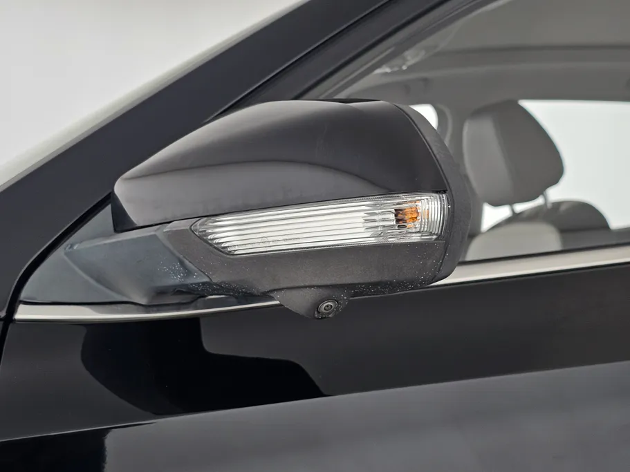 2022 ام جي ZS LUX 
