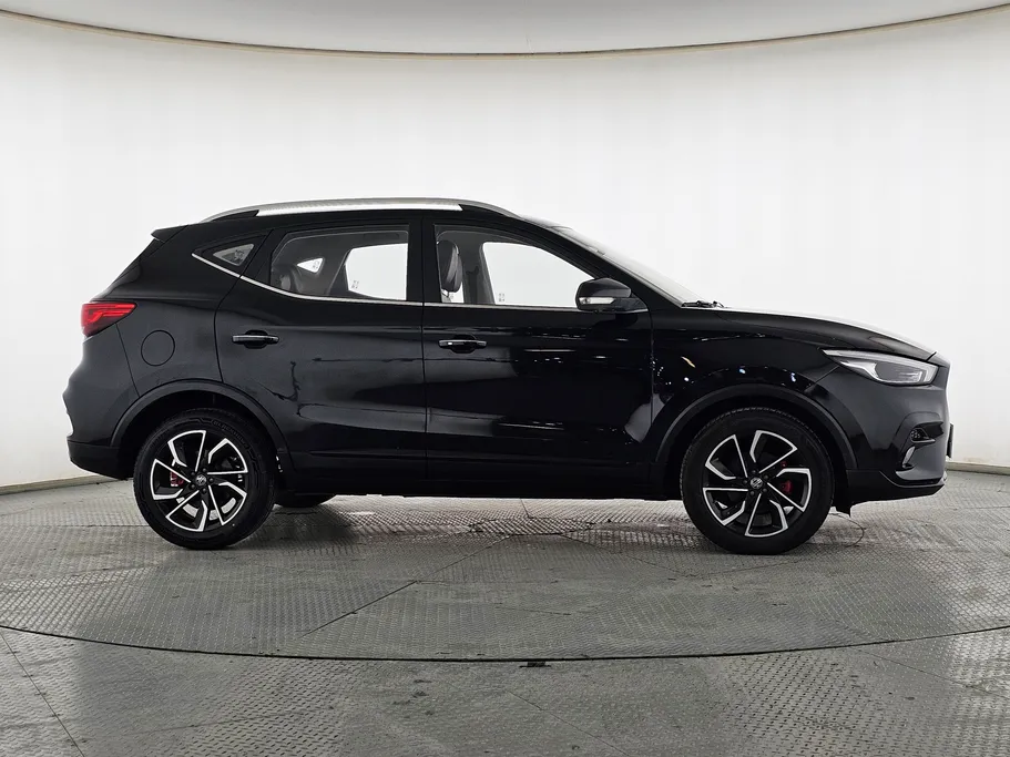 2022 ام جي ZS LUX 