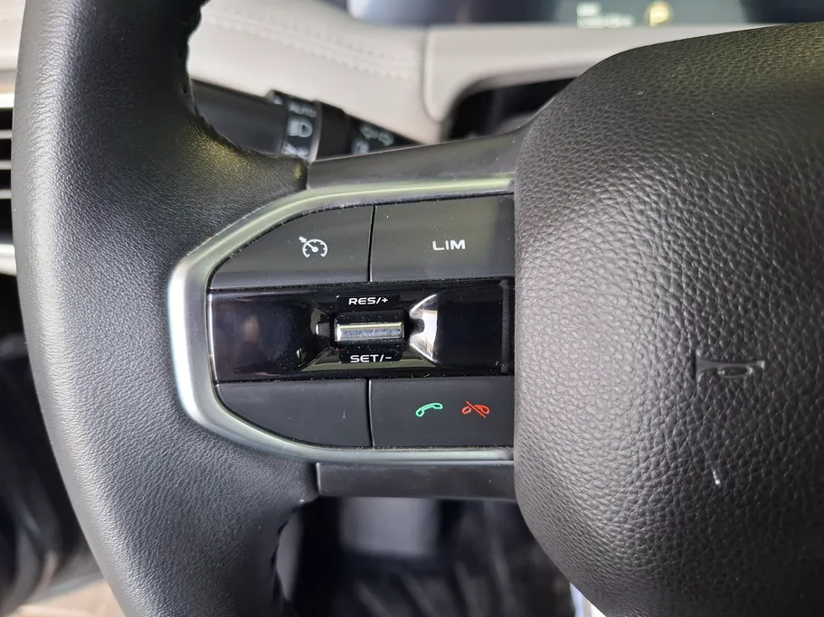 2022 Geely Okavango Full 