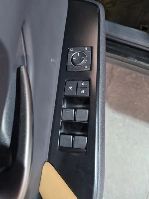2023 Lexus UX 200 