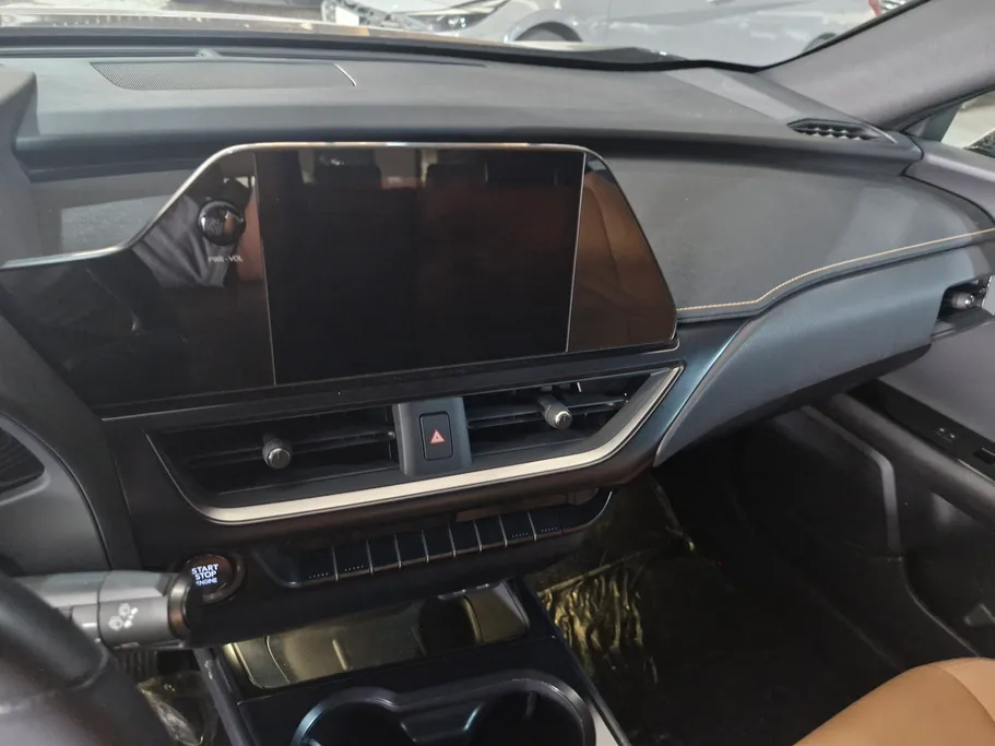 2023 Lexus UX 200 
