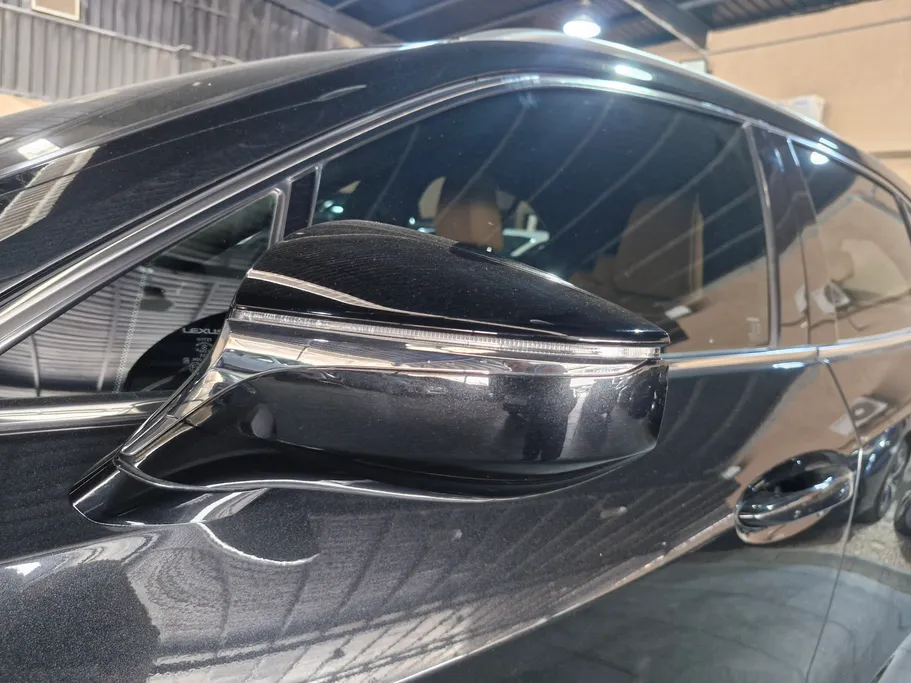 2023 Lexus UX 200 