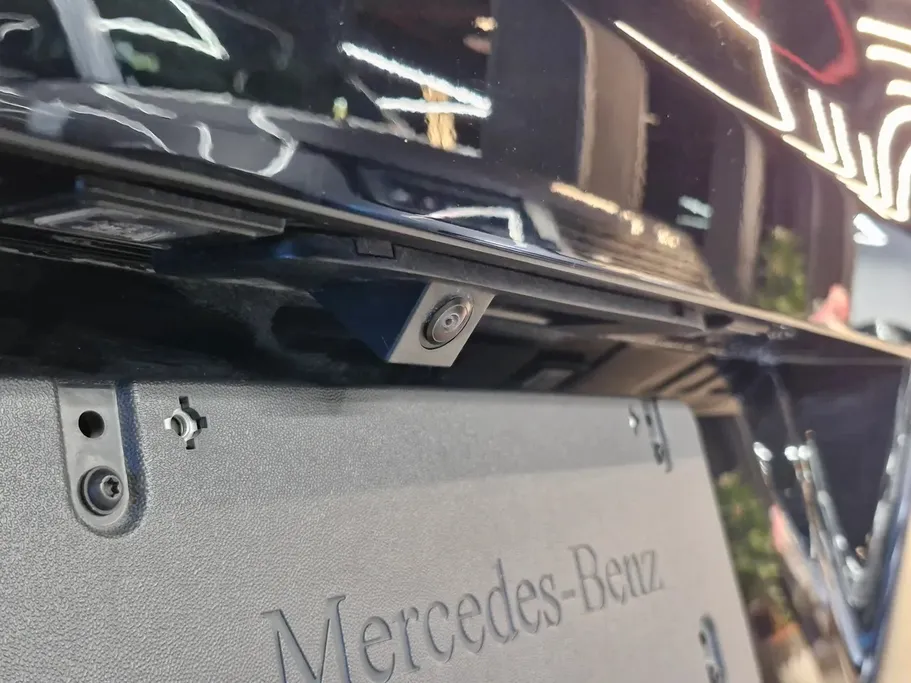 2025 Mercedes V300  