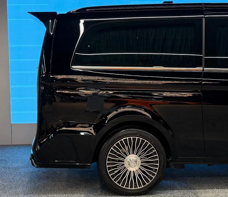 2025 Mercedes V300  