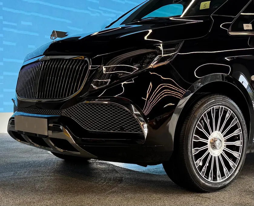 2025 Mercedes V300  
