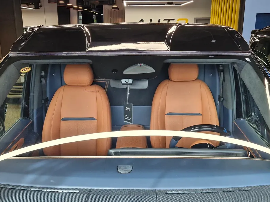 2025 Mercedes V300  