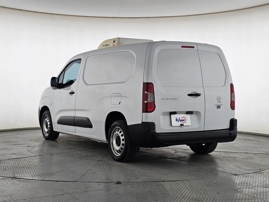 بيجو بارتنر Long van 2024 