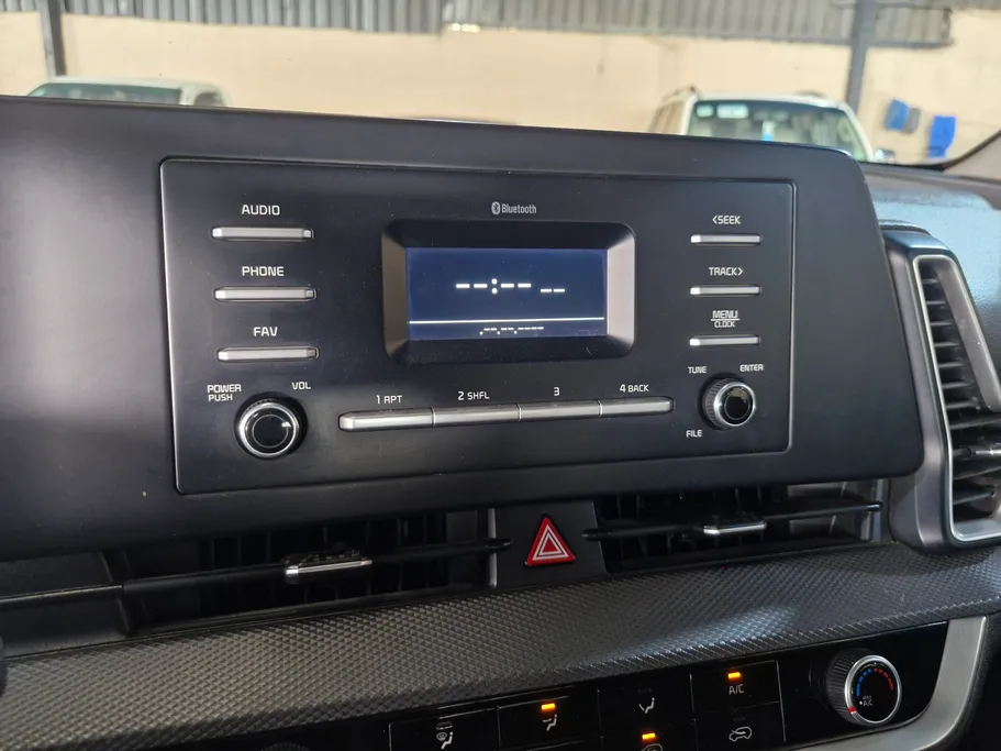 2023 Kia Sportage GL 
