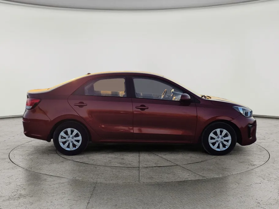 2022 Kia Pegas LX 