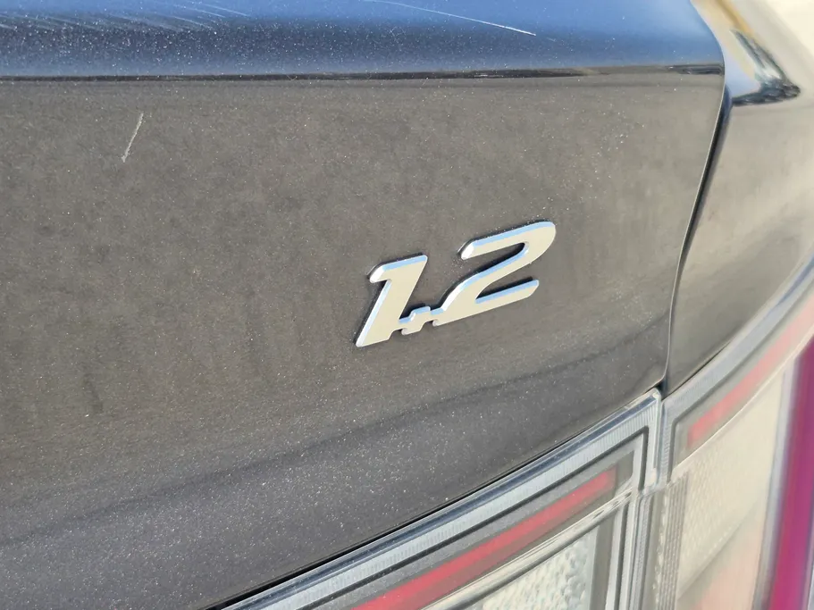 هيونداي Grand i10 فلييت 2024 