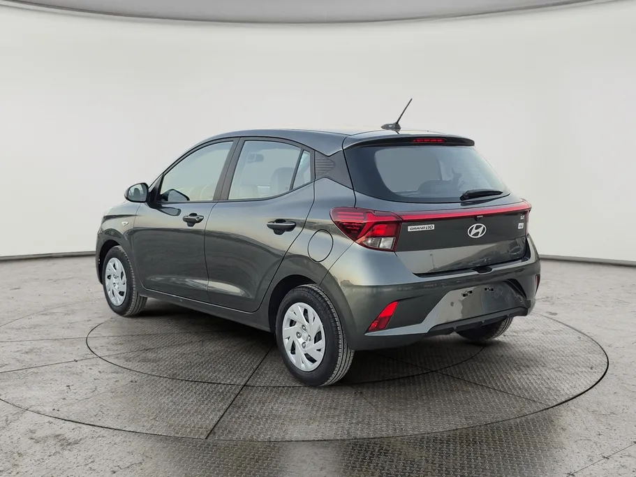 هيونداي Grand i10 فلييت 2025 