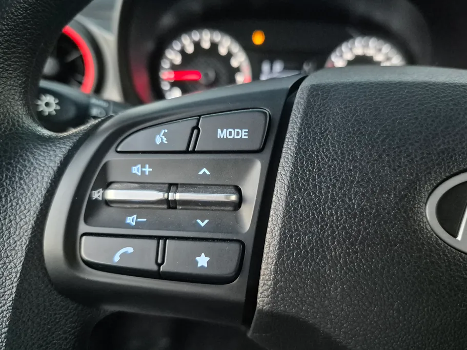 هيونداي Grand i10 فلييت 2025 