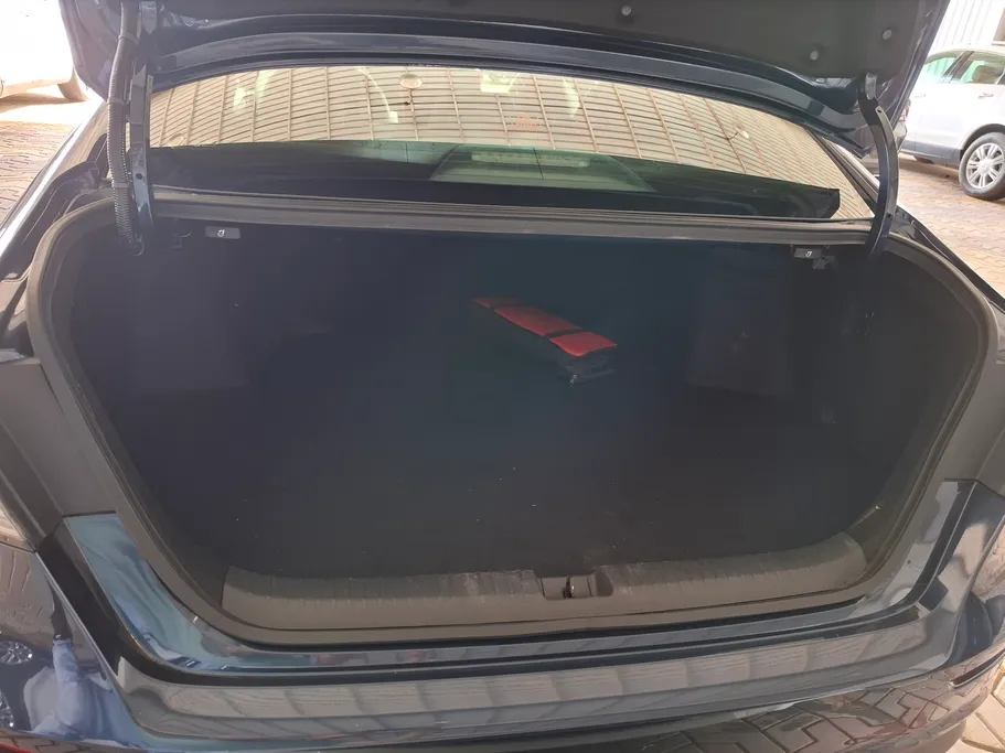 هوندا اكورد LX 2025 