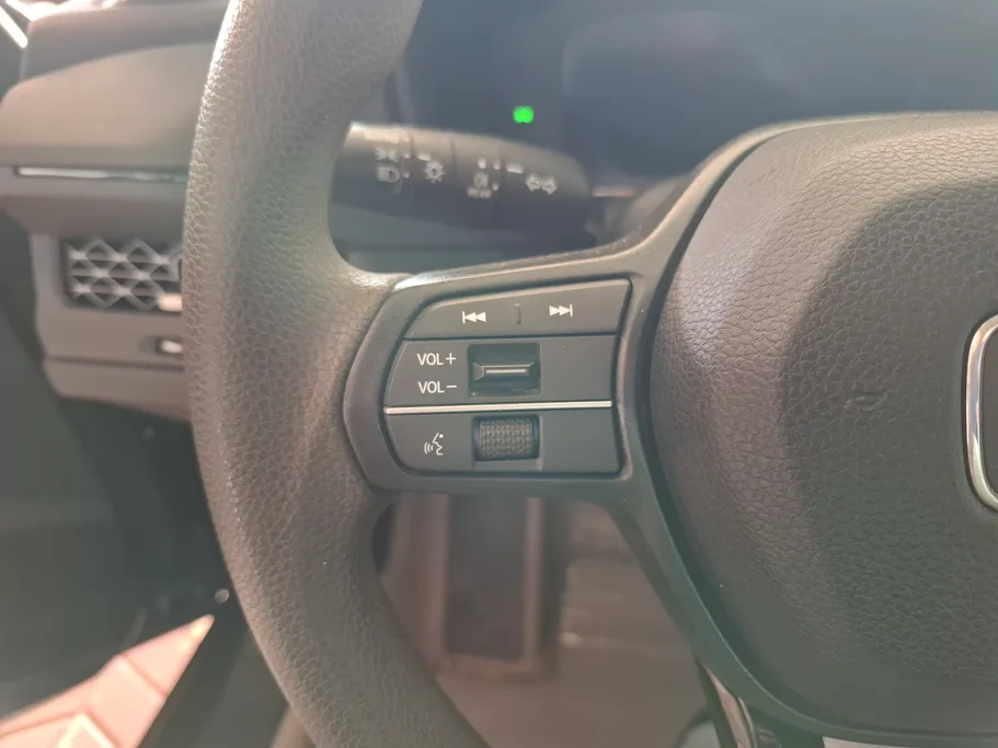 هوندا اكورد LX 2025 