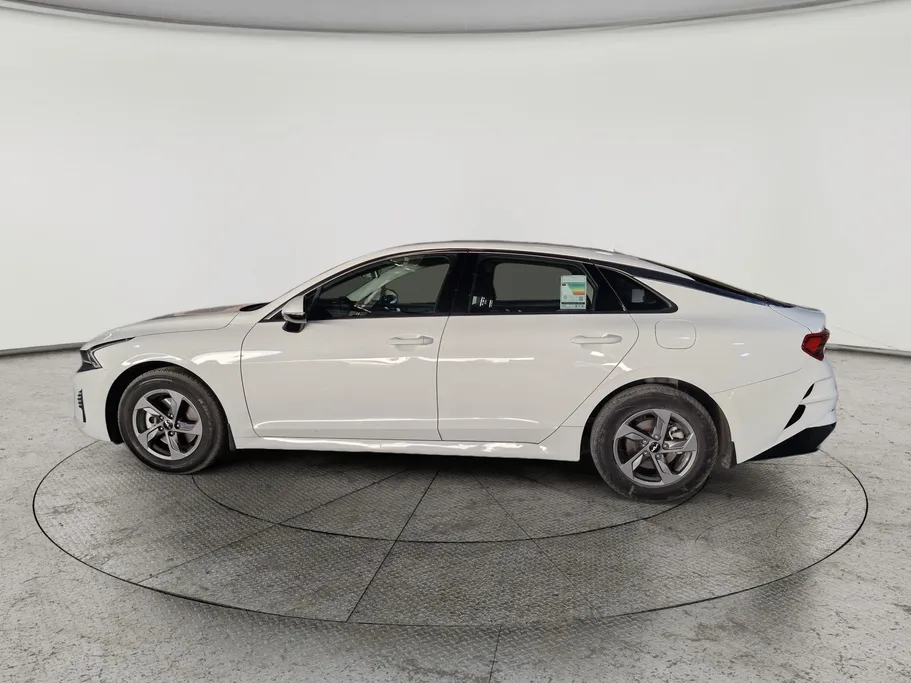2023 Kia K5 LX 