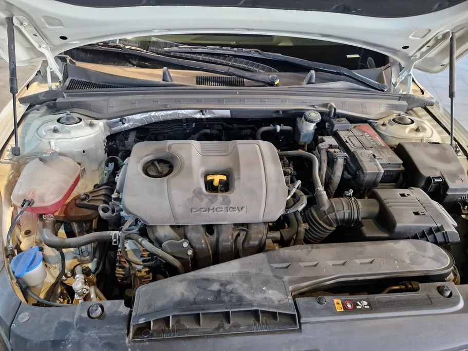 2023 Kia K5 LX 