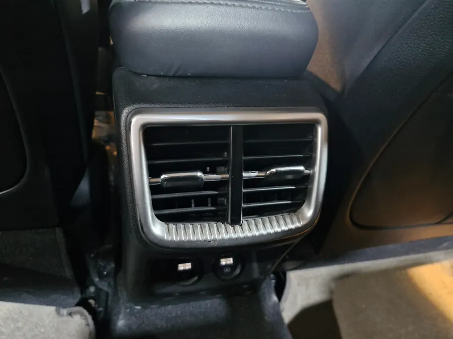 2023 Kia K5 LX 
