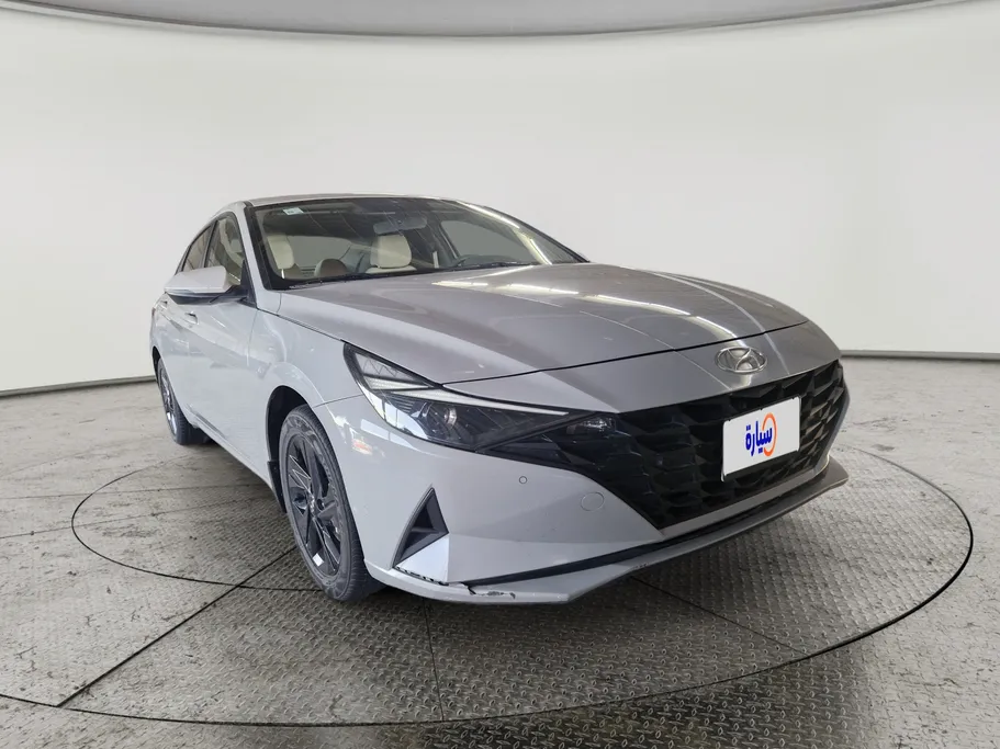 2023 Hyundai Elantra Smart 