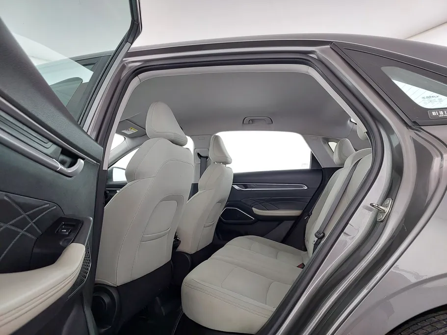 جيلي امجراند GS 2024 