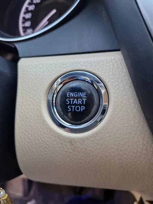 2023 Toyota Camry  GLE 