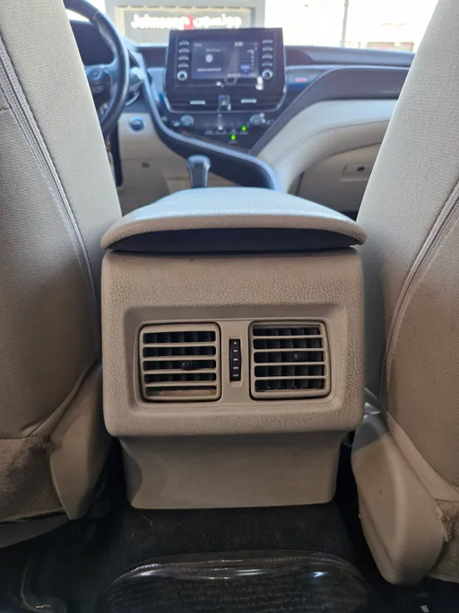 2023 Toyota Camry  GLE 