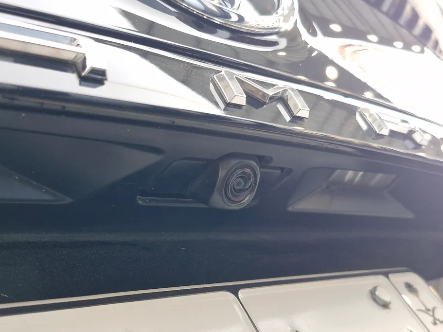 2023 Toyota Camry  GLE 