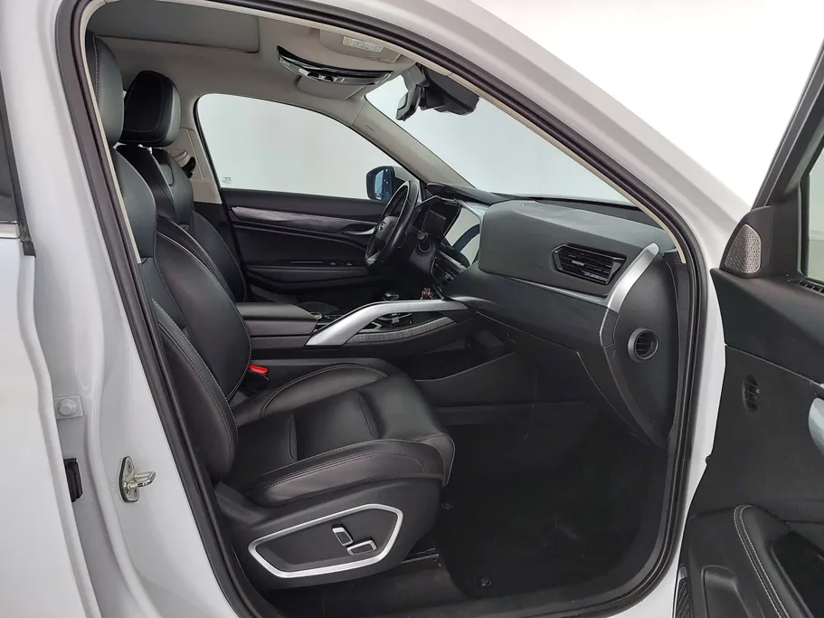 2022 Geely TUGELLA Luxury GL 