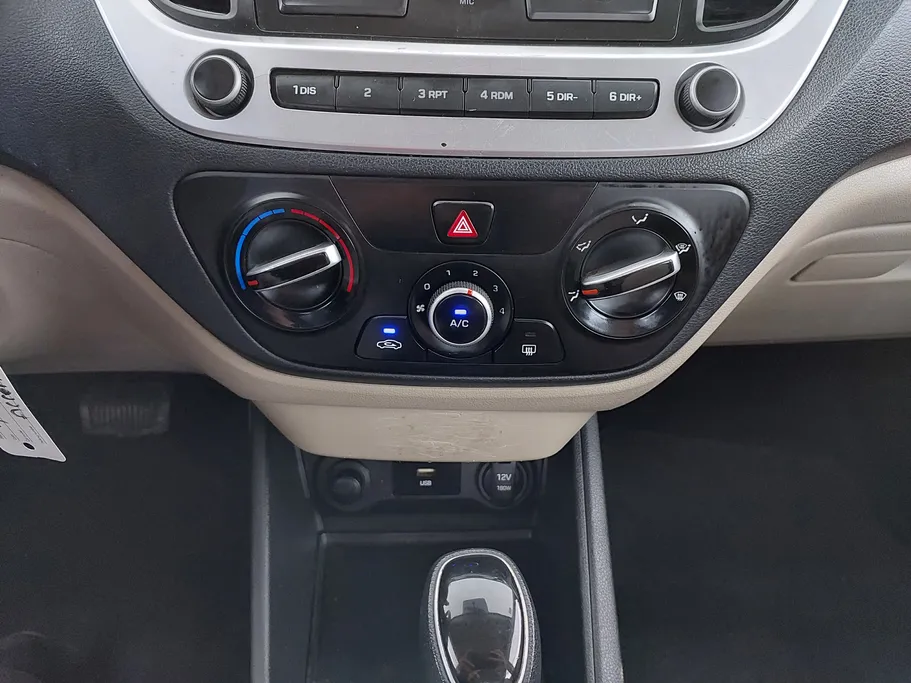 2023 Hyundai Accent Smart 