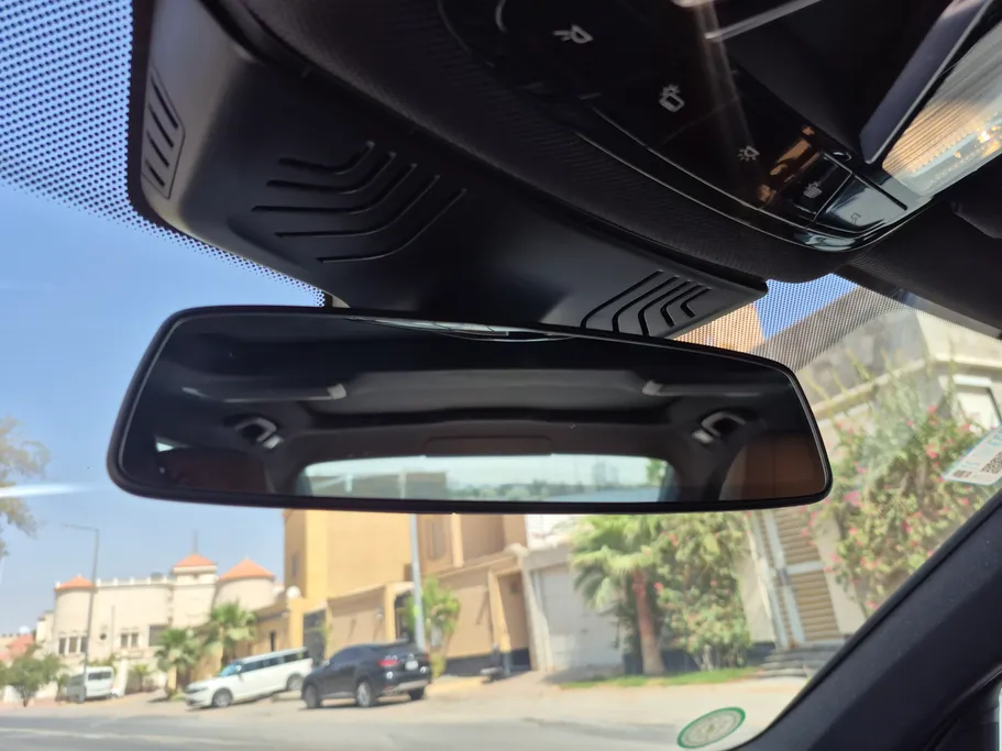 بي ام دبليو الفئة السابعة 730Li 2022 