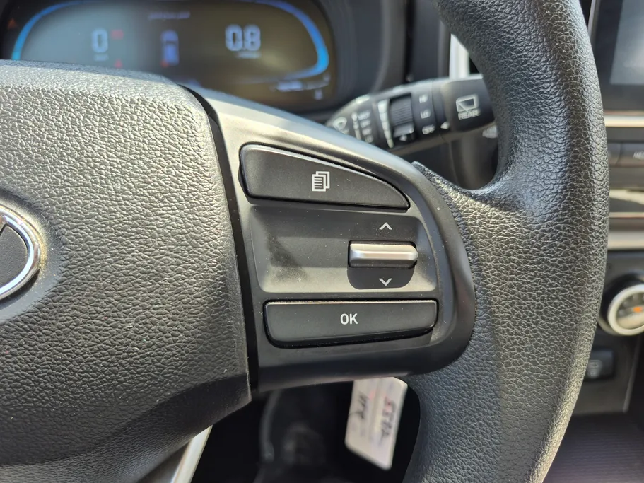 2024 Hyundai Venue Smart 