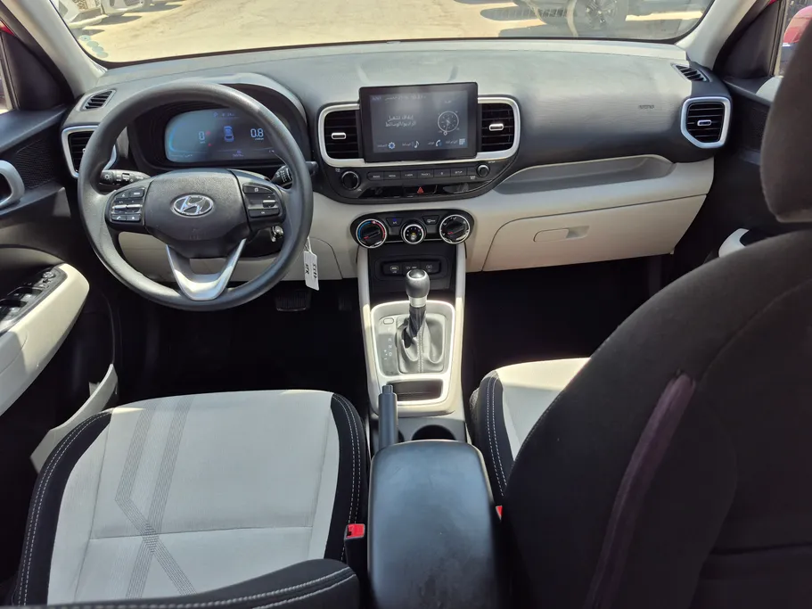 2024 Hyundai Venue Smart 