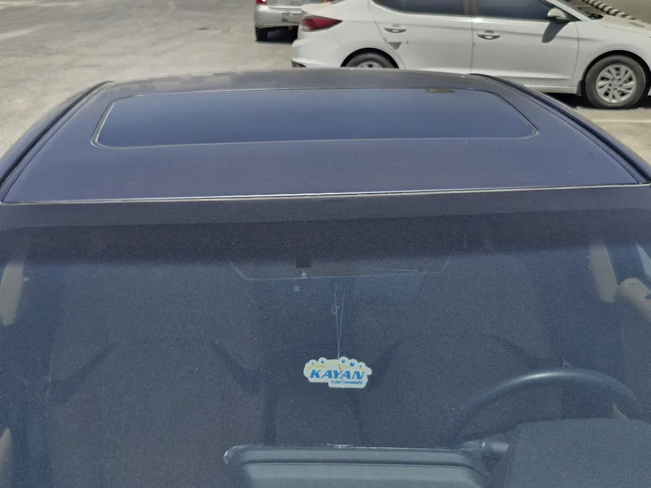 لكزس ES 300 H 2025 