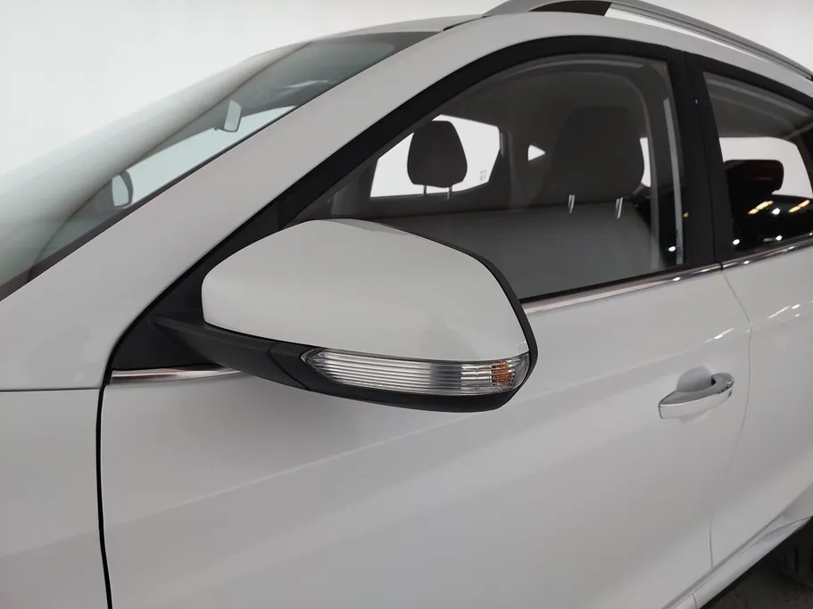 2023 MG ZS STD 