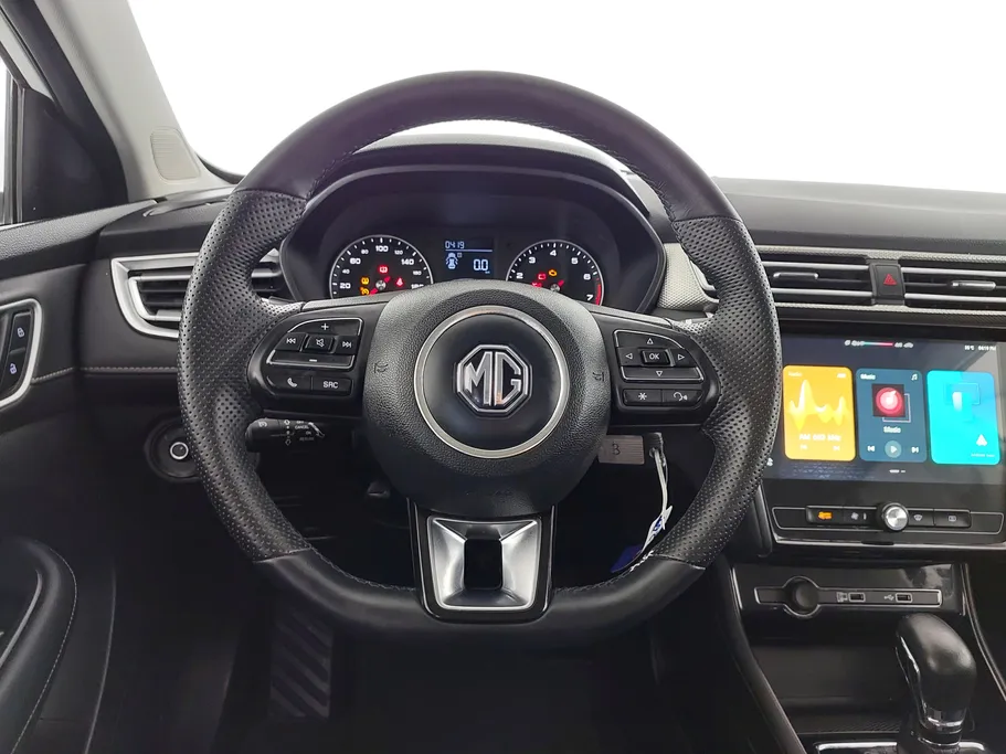 2025 MG 5 STD 