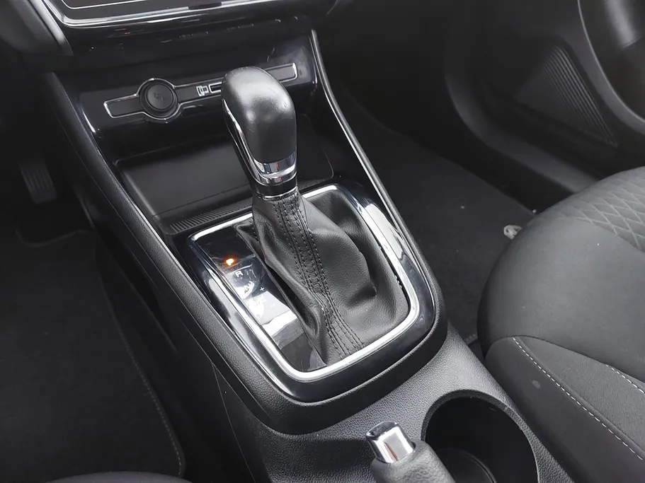 2025 MG 5 STD 