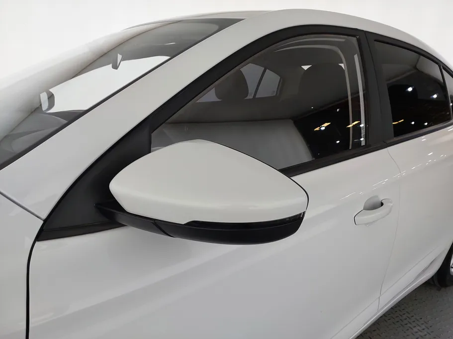 2025 MG 5 STD 